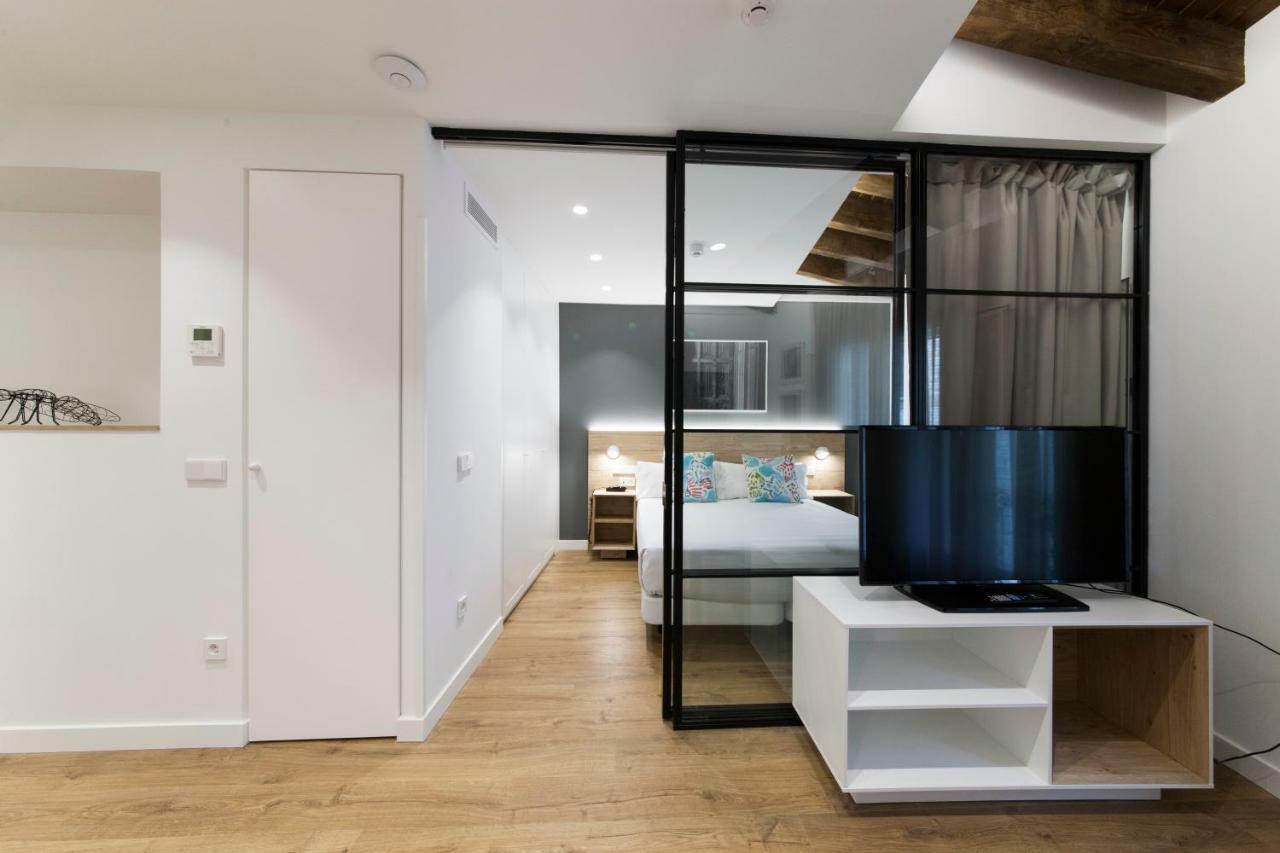 Antique Pamplona Tres Reyes Apartments Экстерьер фото
